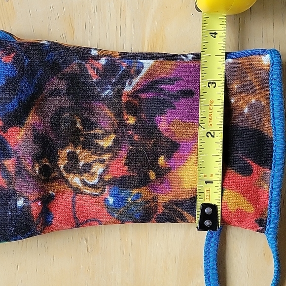 ANIMATED CLOSET MITTENS - Picture 10 of 11